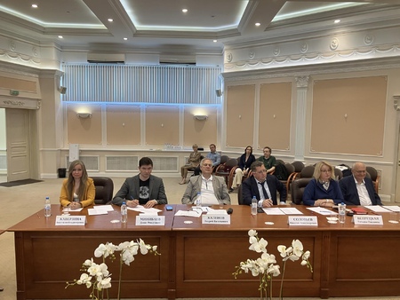 Доклад «СРО как промежуточный институт между рынком и государством в новых инфраструктурных отраслях»