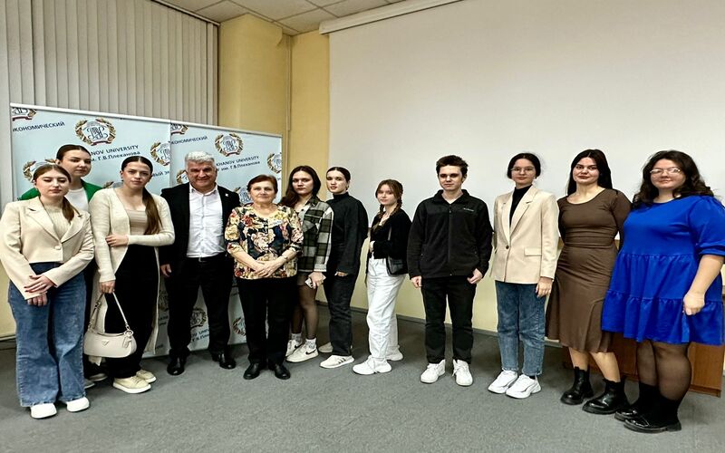 Севастополь и краснодарский край провели телемост, посвященный 10-летию воссоединения Крыма и Севастополя с Россией