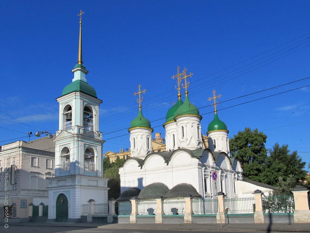 Культурное наследие. Москва: церковь Живоначальной Троицы в Листах